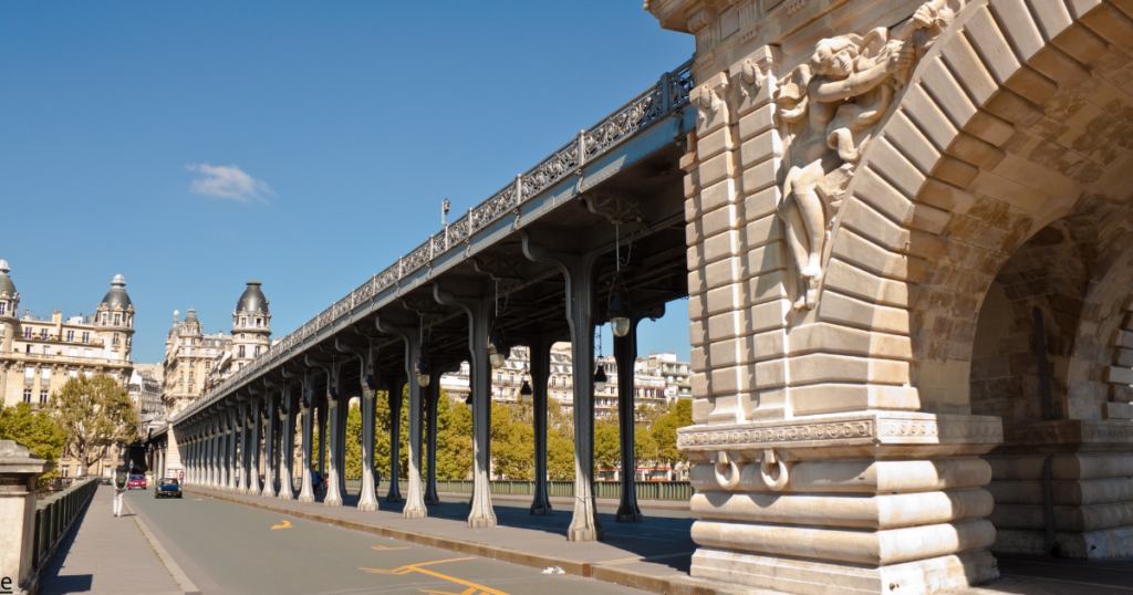 Pont de Bir-Hakeim: A Parisian Icon of Romance and Cinematic Beauty